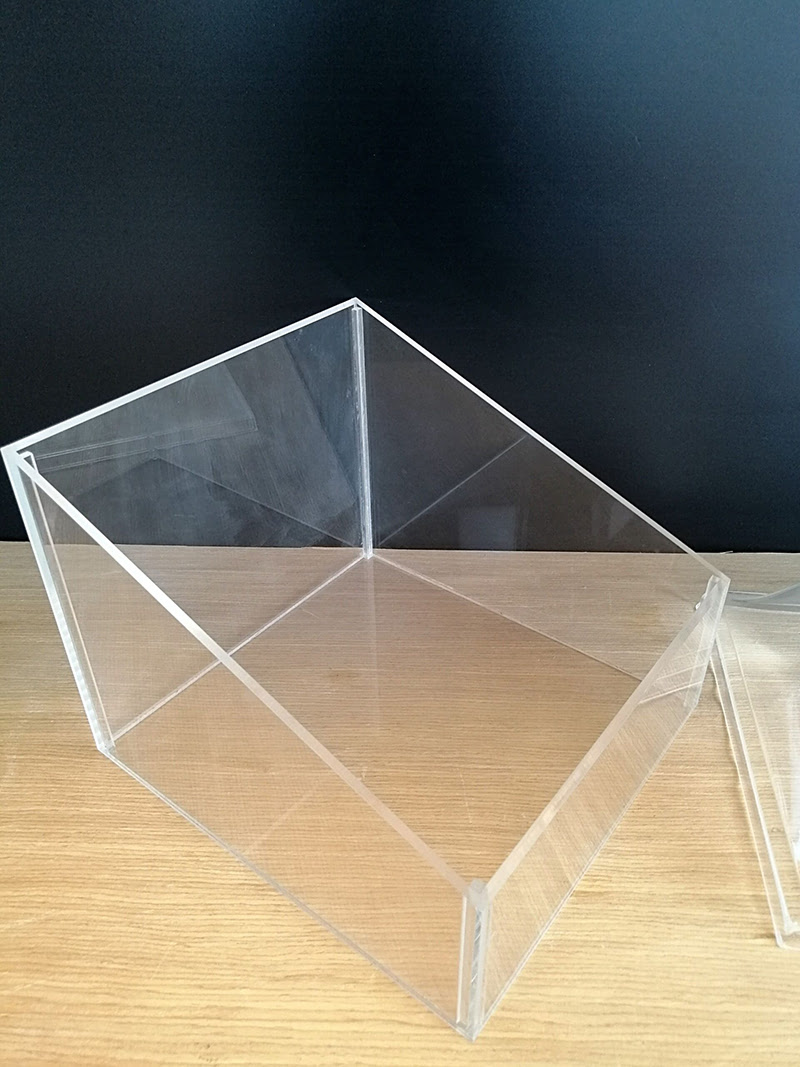 KV KÜVET KAPAKLI 26X28XH:21CM (8,5 LT) Şeffaf Mika Ürün Teşhir ve Saklama Tepsisi Küveti, Dikdörtgen Ürün Teşhir Kapaklı Küvet - Görsel 3