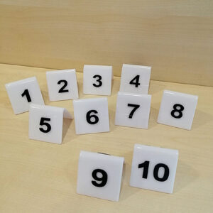 MASA NO 50X50MM (10 LU PAKET) BEYAZ-SİYAH (294) Masa Numaraları, Pleksi Numeratörler, Çift Taraflı Numaralar, Pleksi Numara Takımı
