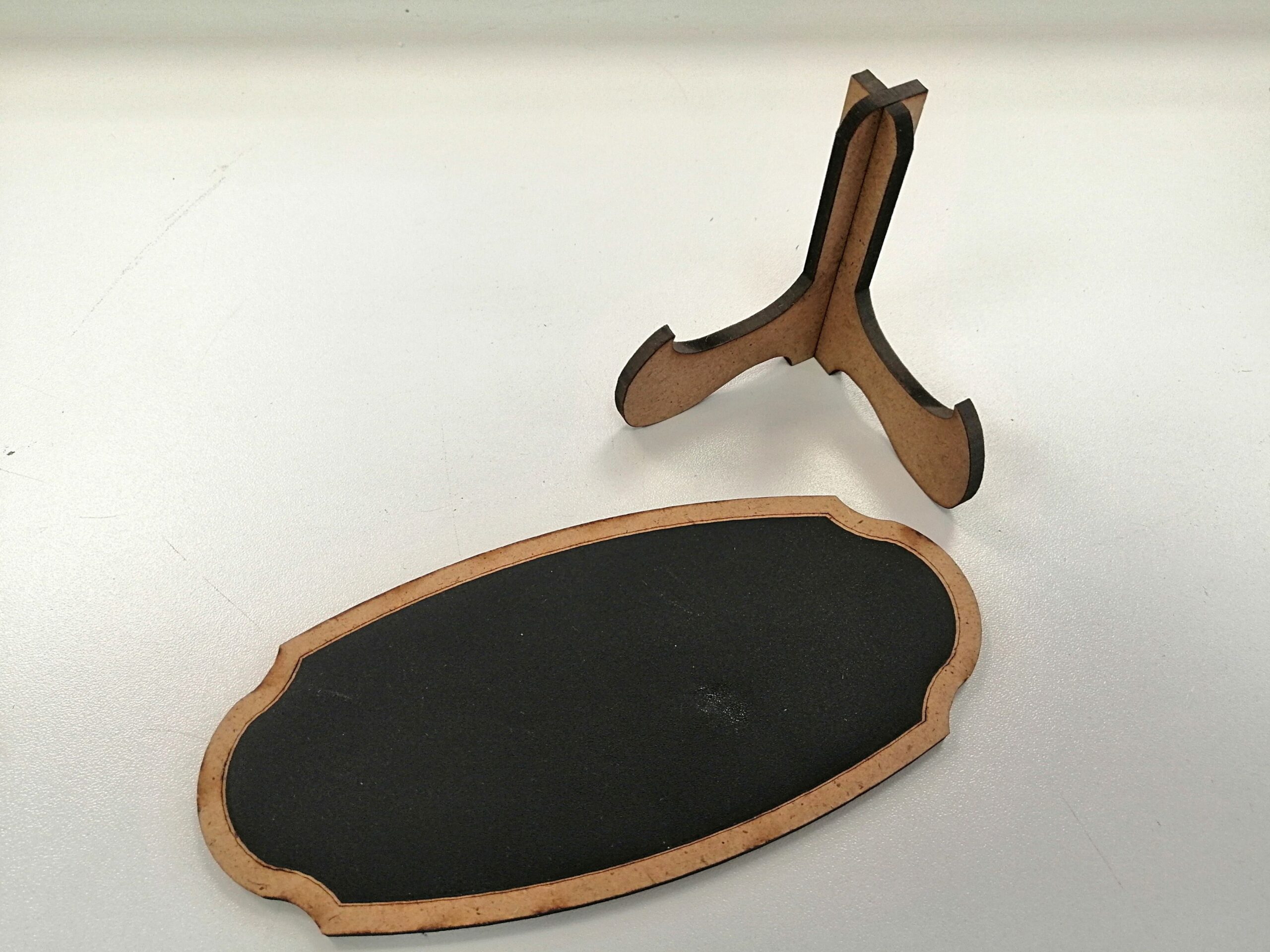 KARA TAHTA (17cm x H:8cm) ARKA DESTEKLİ OVAL Silinebilir Dekoratif Etiket ve Etiketlik PVC Siyah Etiket - Görsel 3