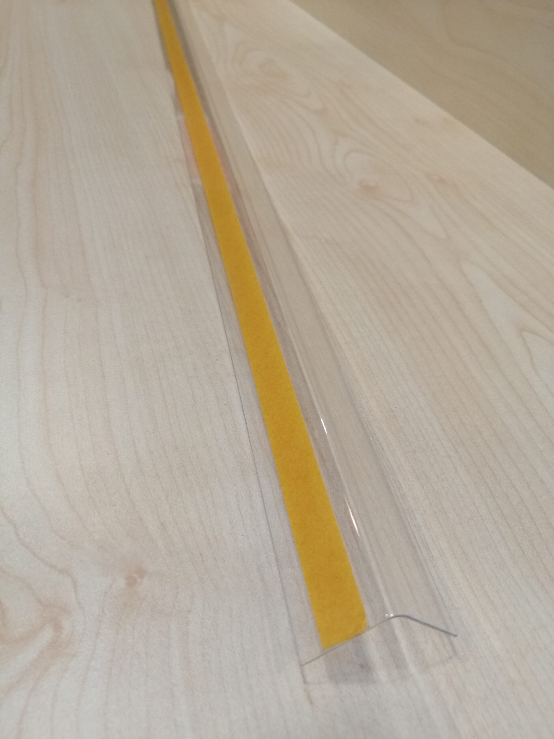 ÖN SİPER PVC 25X25MM 1 METRE Raf Önü Pvc Tutucu Siper, Ürünler için Siperlik, Raf Önü Ürün Tutucu Siperlik - Görsel 4