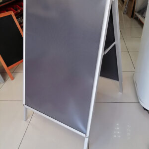 ALÜMİNYUM A PANO (70X100CM) Kenarları Açılır Çerçeve Afiş Çerçevesi Ayaklı Alüminyum Gri Pano